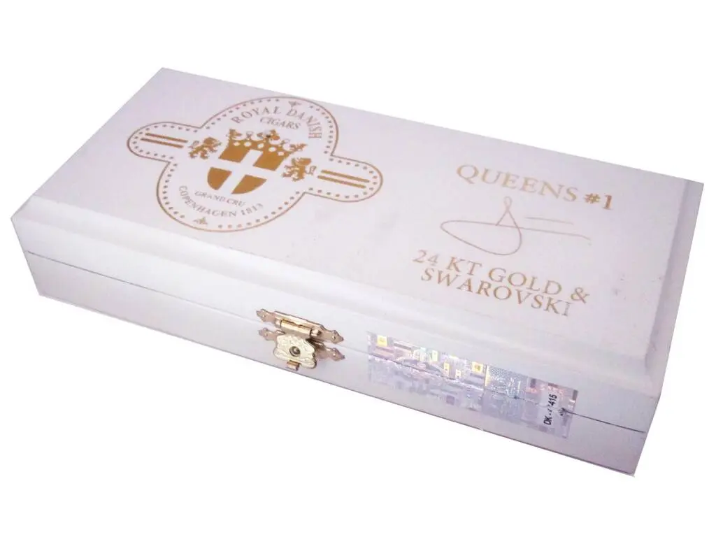 royal-danish-cigars-regal-blend-queens-no1-gold~4.webp